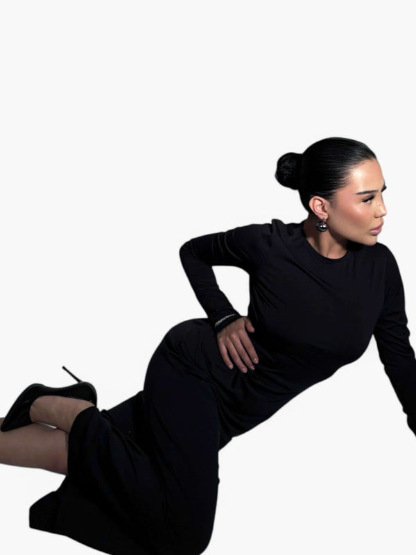 Dar Kesim Siyah Basic Elbise